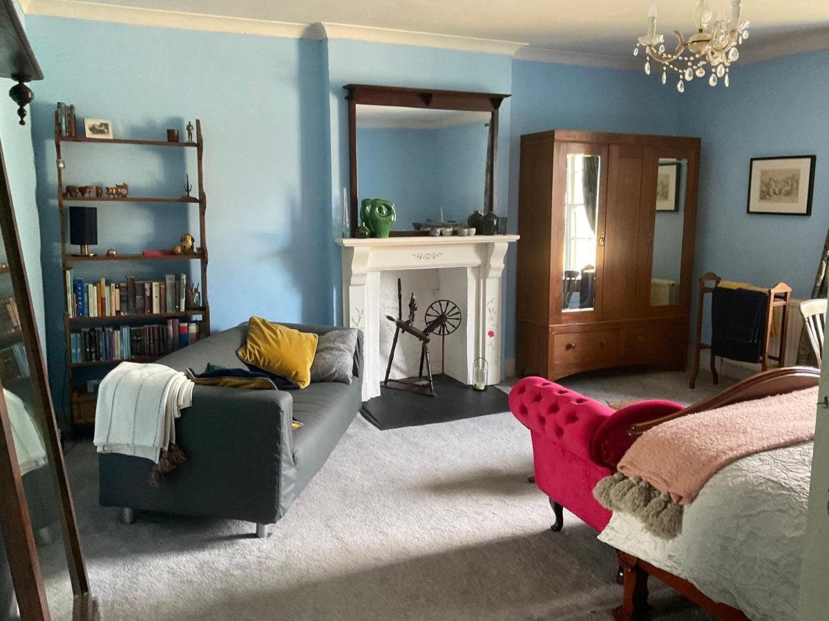 Ynyswen Bed & Breakfast Nantgaredig Экстерьер фото
